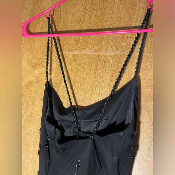 silk evening gown - Picture 5 of 8